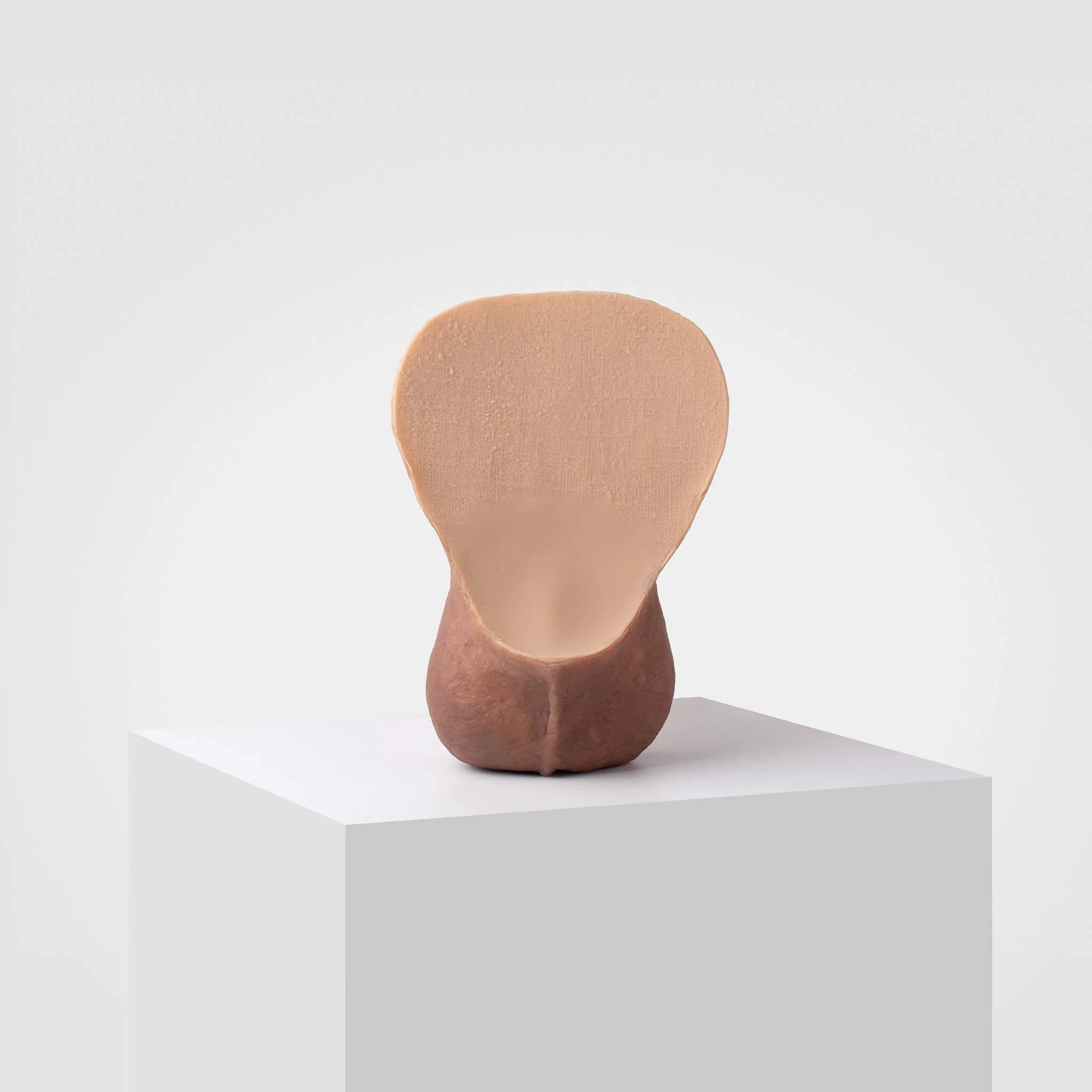 Emisil ER03 | Large Realistic FTM Pack & Play Model | Silicone Form - Image 5